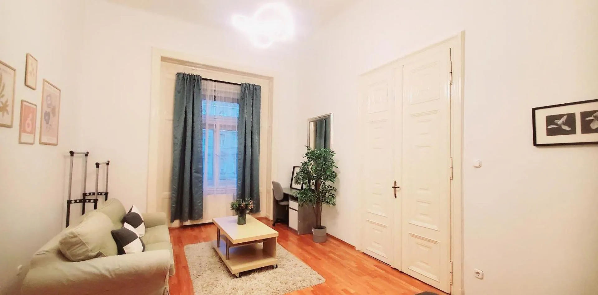 Deluxe And Cozy In The Center Apartment Budapest